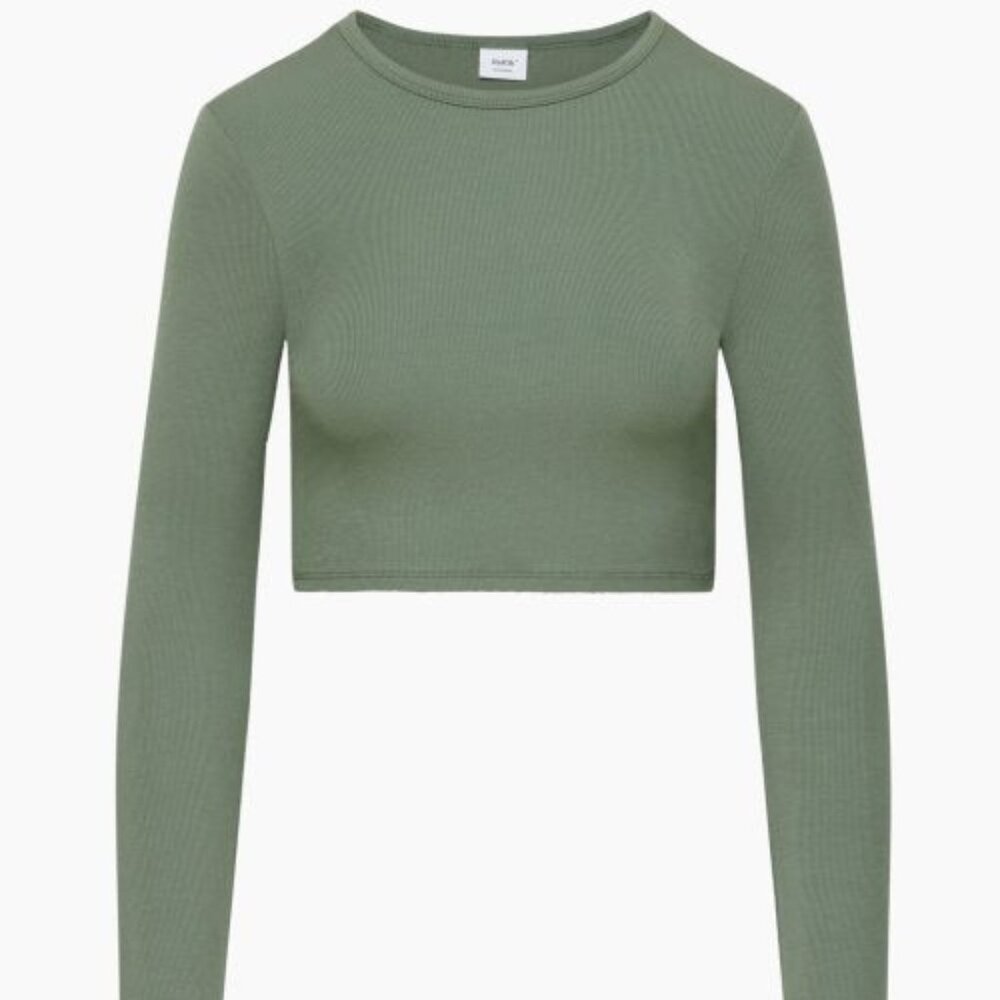 Aritzia Long Sleeve Cropped Tee in Sage Green